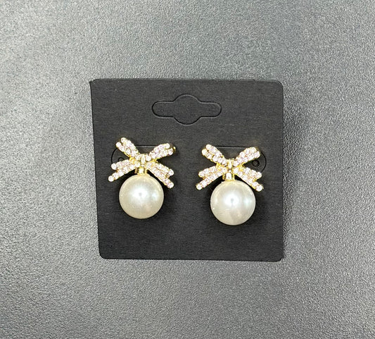 Bow and Pearl earrings