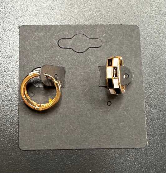 Black/White Check Cuff Earrings