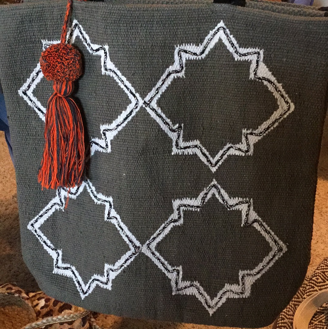 Grey Quatrefoil Bag with Tassel